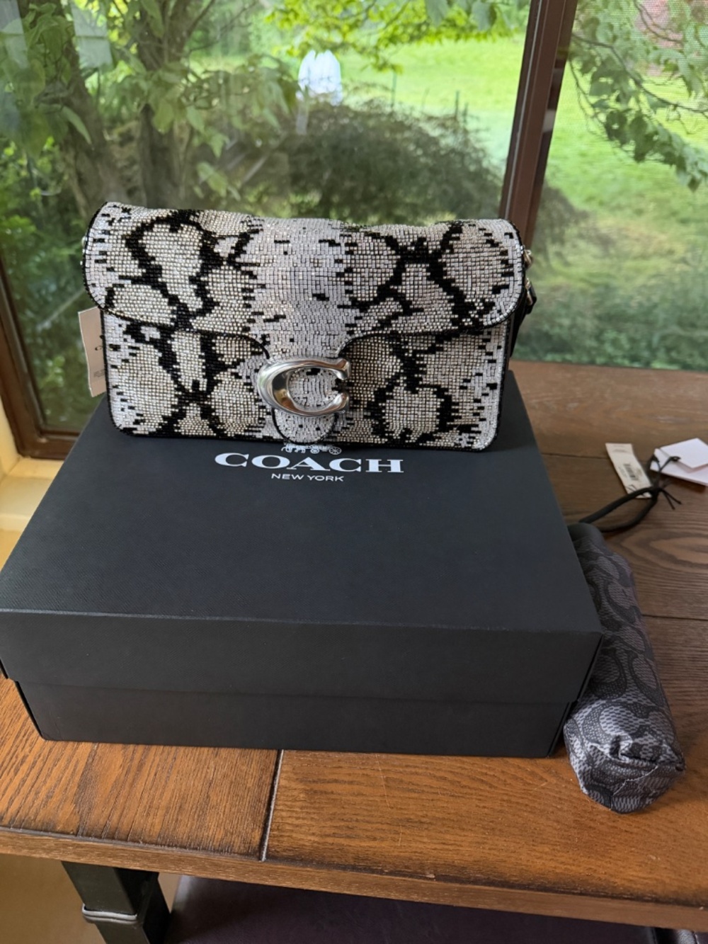 Tabby Snake Shoulder Bag 26 With Beaded Snake & Coach Umbrella Bundle Authentic - Picture 12 of 16